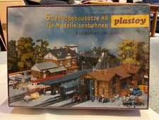 Plastoy Bahnhofset "Neukirch", Neu/OVP, Bausatz 1:87