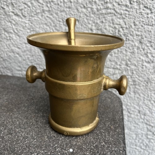 Alter mörser aus massiv - alter,