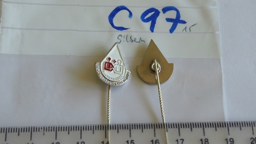 Ddr orden rot kreuz - orden,