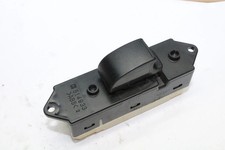 Fensterheber Schalter hinten links 8608A024 Mitsubishi Grandis Bj.08