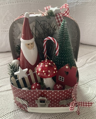 Handgefertigt adventskranz - handgefertigt,