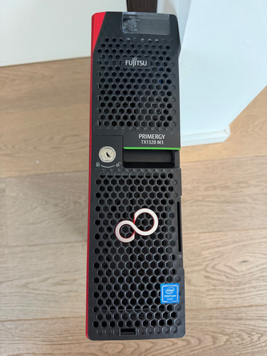 Fujitsu siemens primergy - fujitsu,