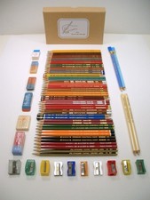 50 Stck. diverse Vintage Bleistifte: F. Castell, Staedtler, Lyra + viel Zubehör