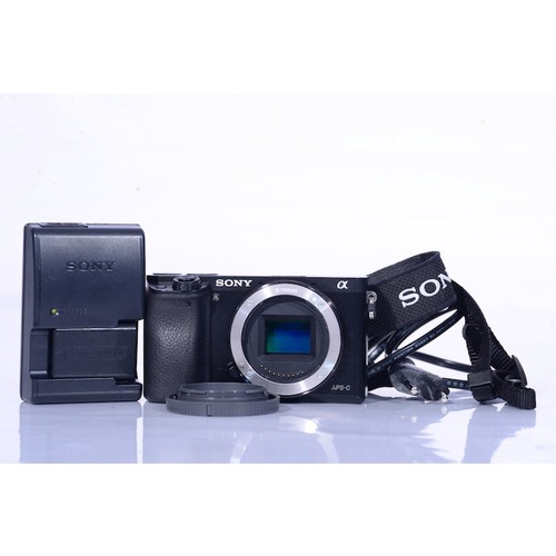 Sony a6000 mount - e-mount, aps-c