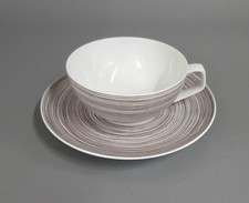 Teetasse mit UT Rosenthal TAC Stripes braune Ringe Streifen Gropius Bauhaus