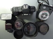 Nikon F-401s Kamera mit 3 Objektiven UV-Filter, Blitzgerät und Belichtungsmesser