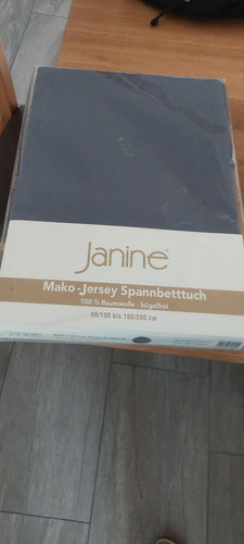 Spannbetttücher 1 x - -,