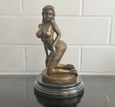 Bronze Figur Weiblicher Akt