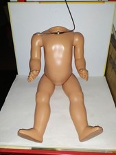 Alter Kunststoff Steh-Körper