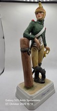 Goebel Porzellan Figur Dragoner 1805 sign. Bochmann - 21cm