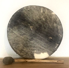 Deko Terre Schamanentrommel Ziege Fell rund 50 cm mit Schlägel