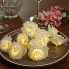 LLED Lichterkette weiße Rosen