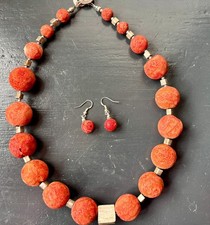 Schaum Koralle Kugel Kette mit