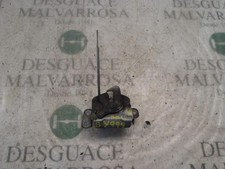 MOTORHAUBENSCHLOSS VORNE /