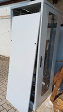 Netzwerkschrank-Serverschrank Fa. Schäfer