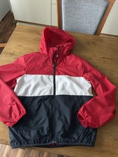 Neue Regenjacke, Gr. 158