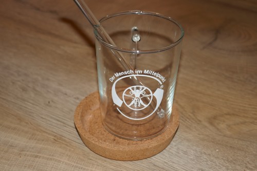 Teeglas mit henkel - mit,