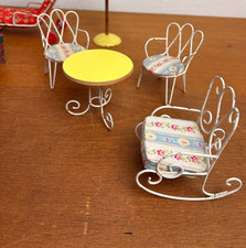 Vintage BODO HENNIG Puppenmöbel 60er Metall Garten Schaukelstuhl Weiß Antik