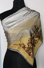 Vintage Seidentuch. Gebraucht