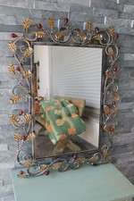 Wandspiegel mit silberfarbener Metallrahmen 80x60 cm  Landhaus modern