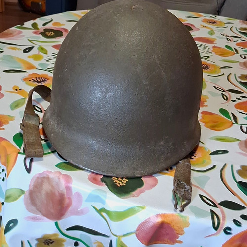 Stahlhelm olivgrün mit