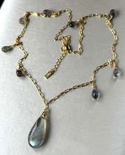 Kette natürlicher grauer