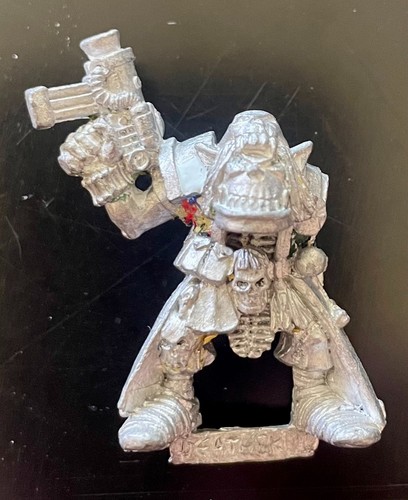 Wh40k ork boss death - ork, skull