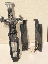 Red Bull-RB7/DeAgostini,1:7/Chassis-Platte/Servo/Vorderachse/Seitenplatten/Tank