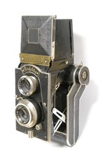 Welta Perfekta mit Meyer Trioplan 3,5 / 7,5 cm Objektiv  6x6 Kamera