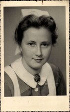 Foto Ak Portrait einer Krankenschwester, 1946 - 10948585