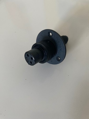 Akg pult einbaustecker - 3,