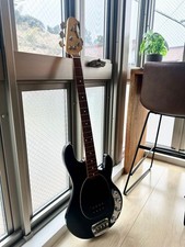 Music Man Stingray //