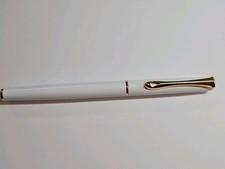 Diplomat Traveller Füllfederhalter,  Feder M, Weiß,  Vergoldet, Neu