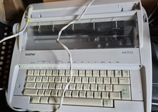 Brother AX-310 elektrische Schreibmaschine mit Netzteil – voll funktionsfähig