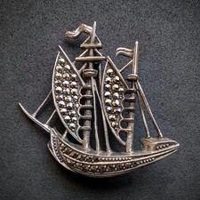 Art Deco Segelboot Brosche 935 Silber Markasit alt c. 1930
