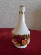 Porzellan Vase Bone China Royal Albert Old Country "Rosen Mini Bud"