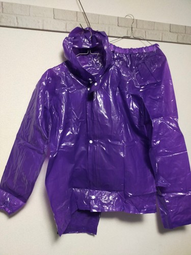 Lila glänzender dicker pvc - lila,