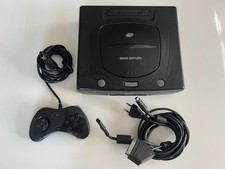 Sega Saturn + Kabel + original Controller