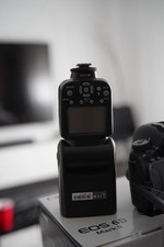 Canon 6D Mark II mit Zubehörpaket