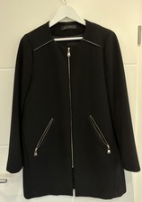 Zara Mantel schwarz weiß