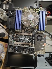 Asus Sabertooth X79 Mainboard