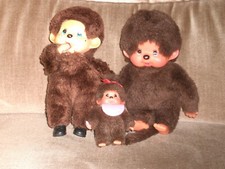 Monchichi - Familie 3 St.   ca. 19 / 18 / 10  cm hoch -------------------( 607)