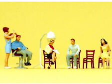 Preiser 10569 Beim Frisör 5