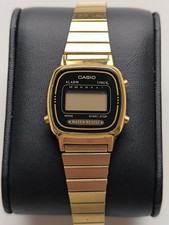 Casio Damenarmbanduhr