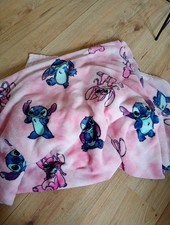 Disney ! Stitch ! Kuscheldecke ! Primark ! So weich und warm ! Größe ca 160 cm