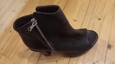 Schicke PEEPTOE PUMPS in