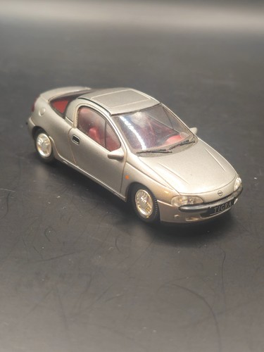 Schuco opel tigra grau - opel,