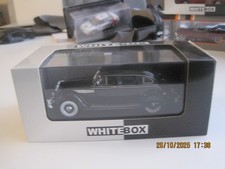  Whitebox 1 : 43  Chrysler Airflow 1936