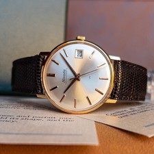 Vintage mechanische Uhr Nivada