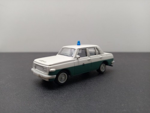 Grell wartburg 353 - 1:64,